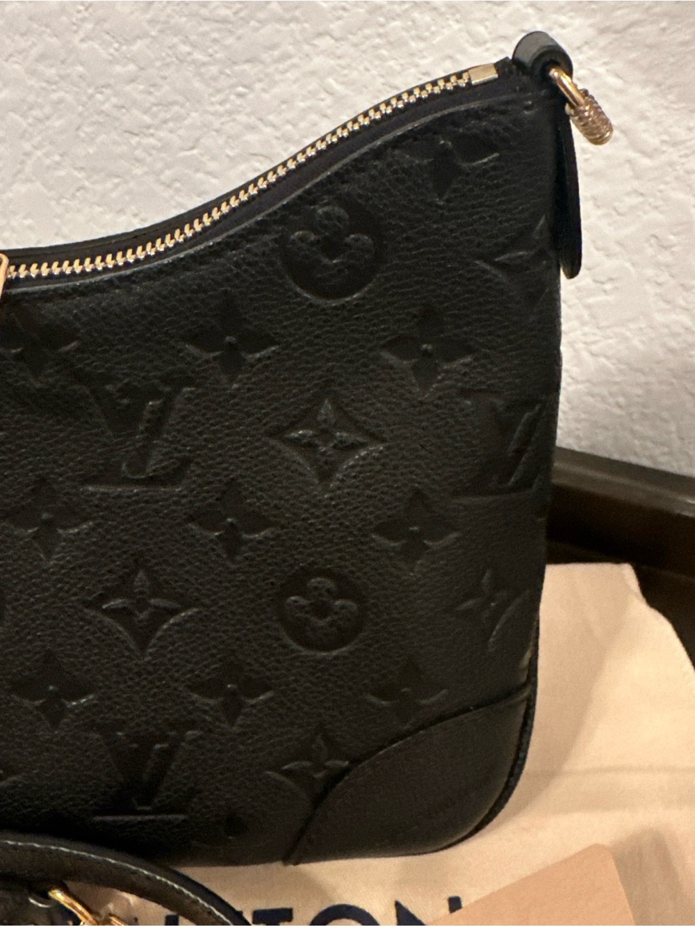 Louis Vuitton Black Empriente Boulonge PM Handbag - Picture 3 of 13